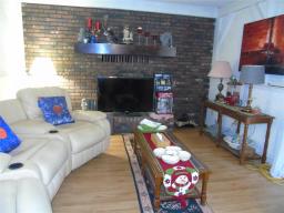 156 Railroad Avenue E, Morris, MB R0G1K0 Photo 34