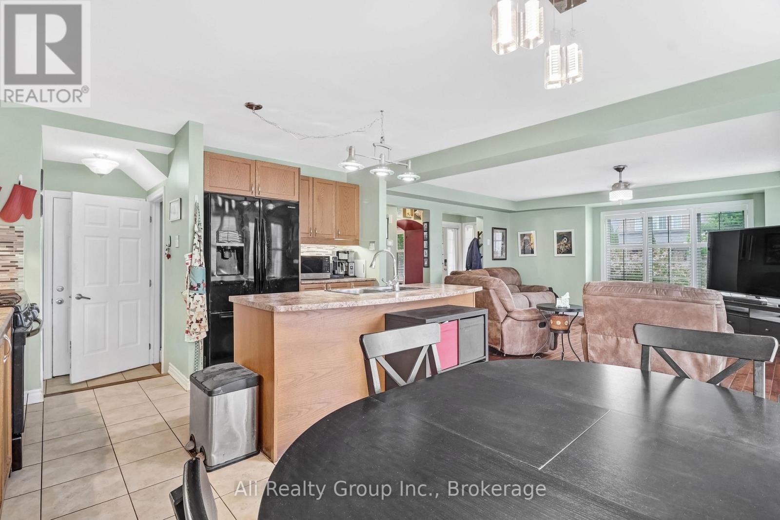 4 Bed, 3 Bath House for Sale in Ottawa – 3022 FRESHWATER WAY, Ottawa – MLS# X13648026 - Image 19