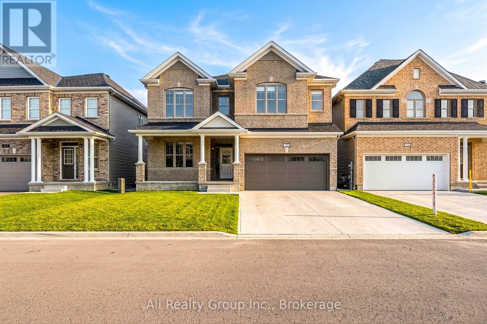 38 MUDMINNOW CRESCENT