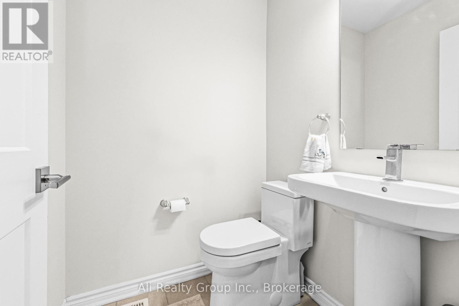 4 Bed, 4 Bath House for Rent in Ottawa – 38 MUDMINNOW CRESCENT, Ottawa – MLS# X13648040 - Image 27