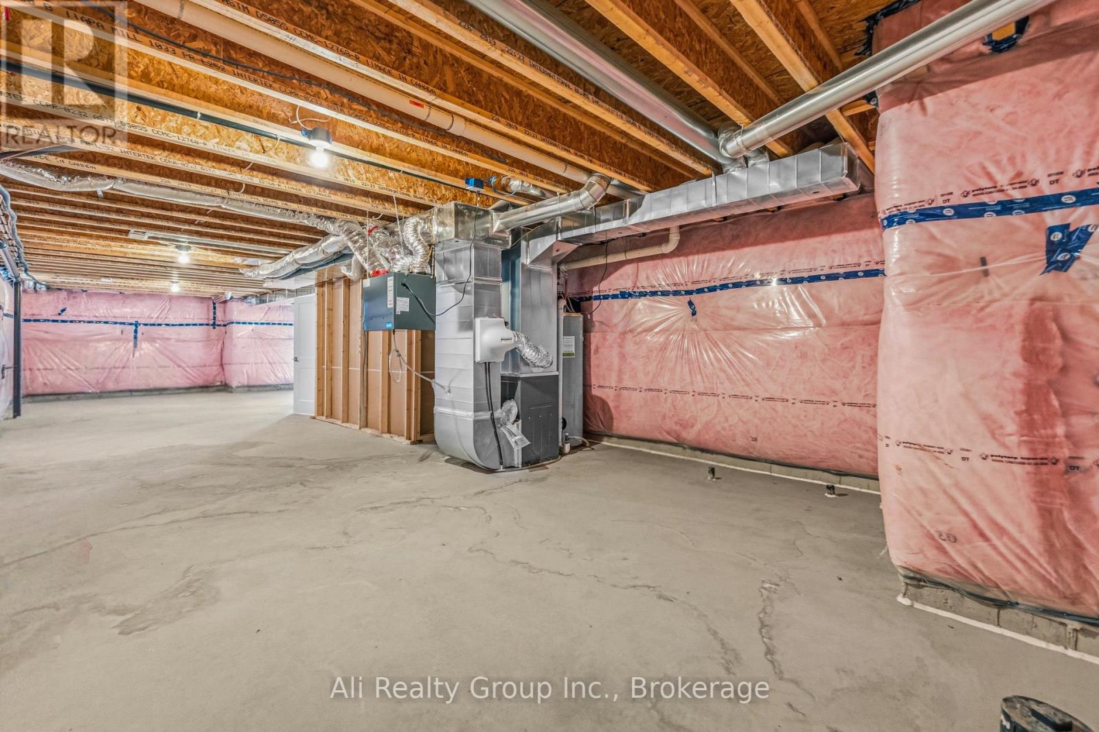 4 Bed, 4 Bath House for Rent in Ottawa – 38 MUDMINNOW CRESCENT, Ottawa – MLS# X13648040 - Image 36