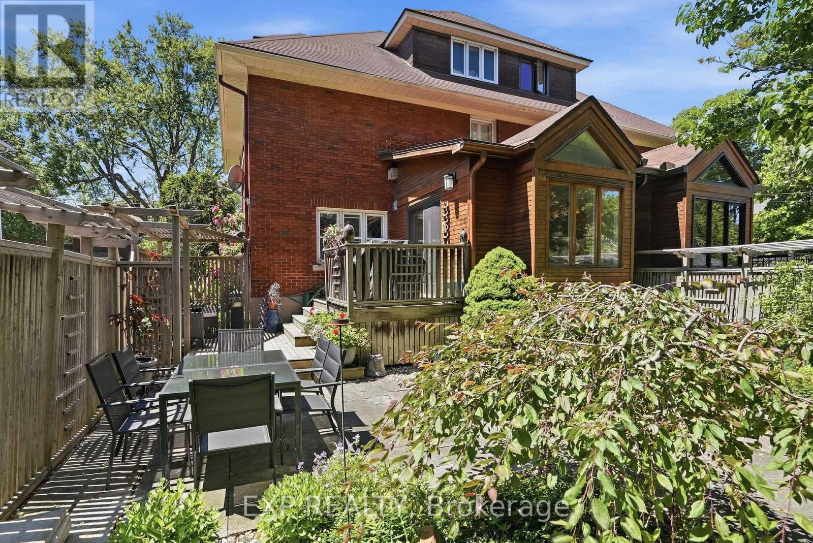 4 Bed, 3 Bath House for Sale in Ottawa – 421 HAMILTON AVENUE S, Ottawa – MLS# X13648052 - Image 49
