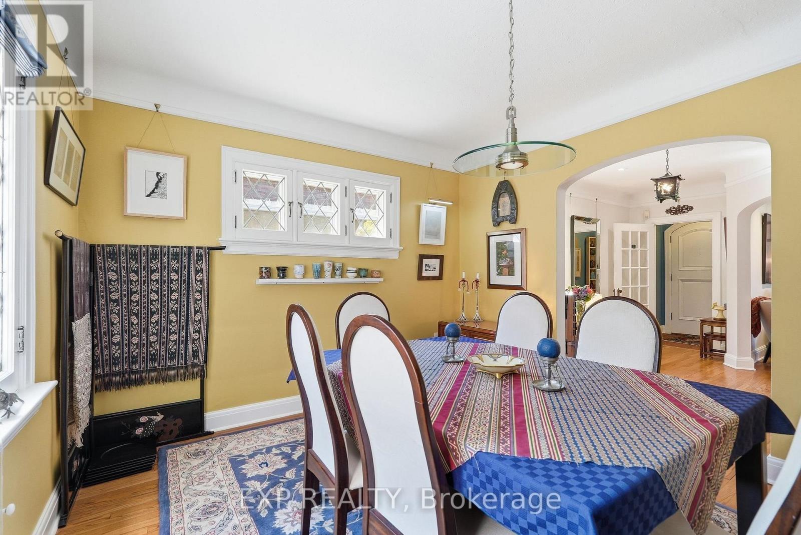 4 Bed, 3 Bath House for Sale in Ottawa – 421 HAMILTON AVENUE S, Ottawa – MLS# X13648052 - Image 9