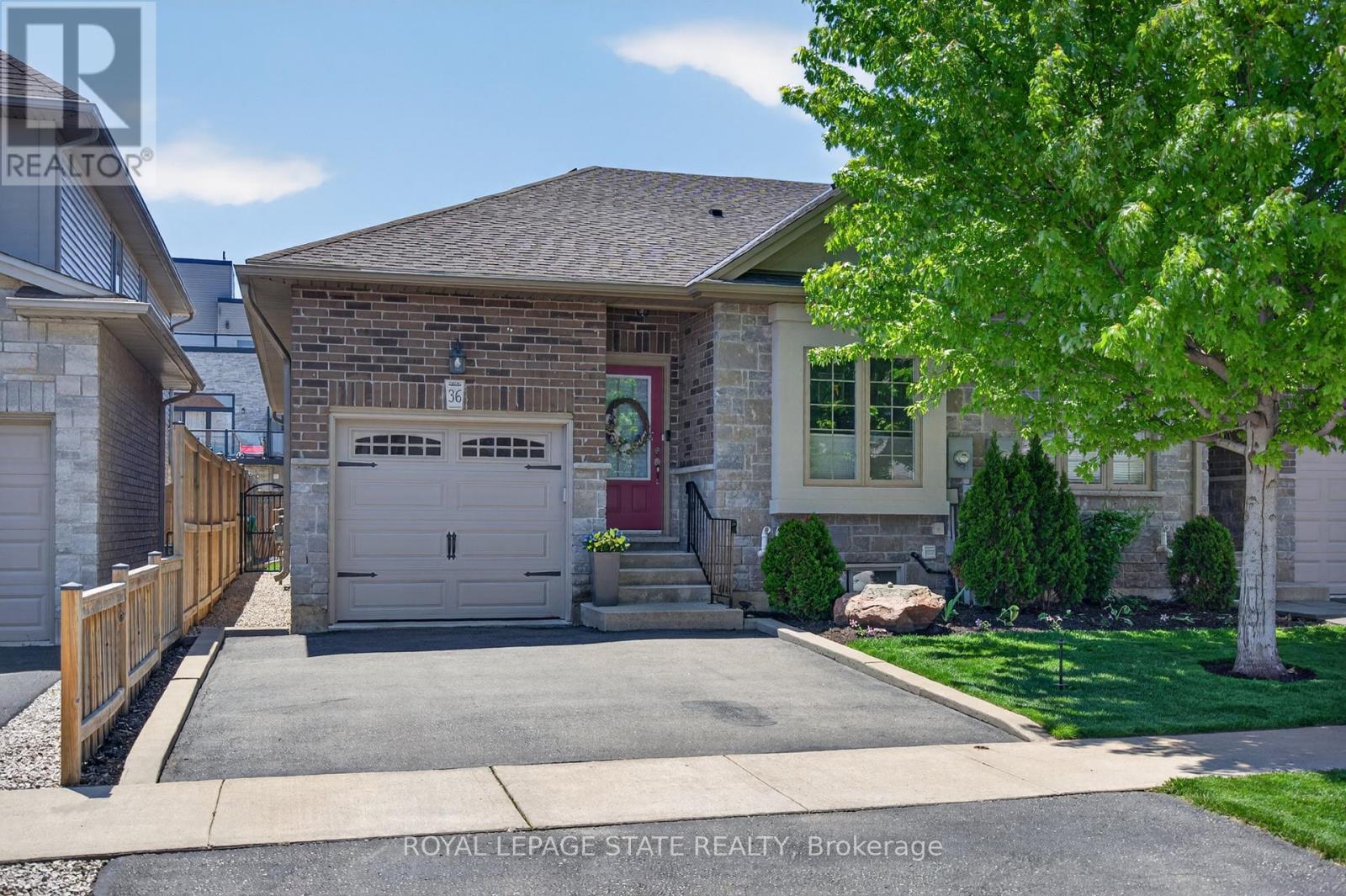 36 BANKS STREET - 2