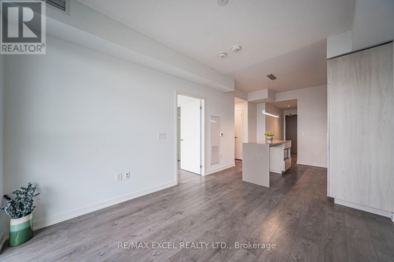 #3311 20 RICHARDSON STREET - 23
