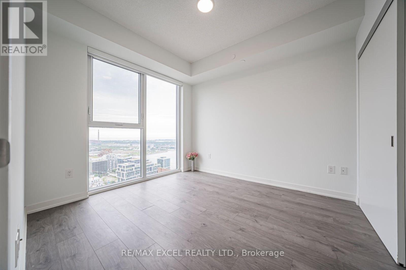 #3311 20 RICHARDSON STREET - 28