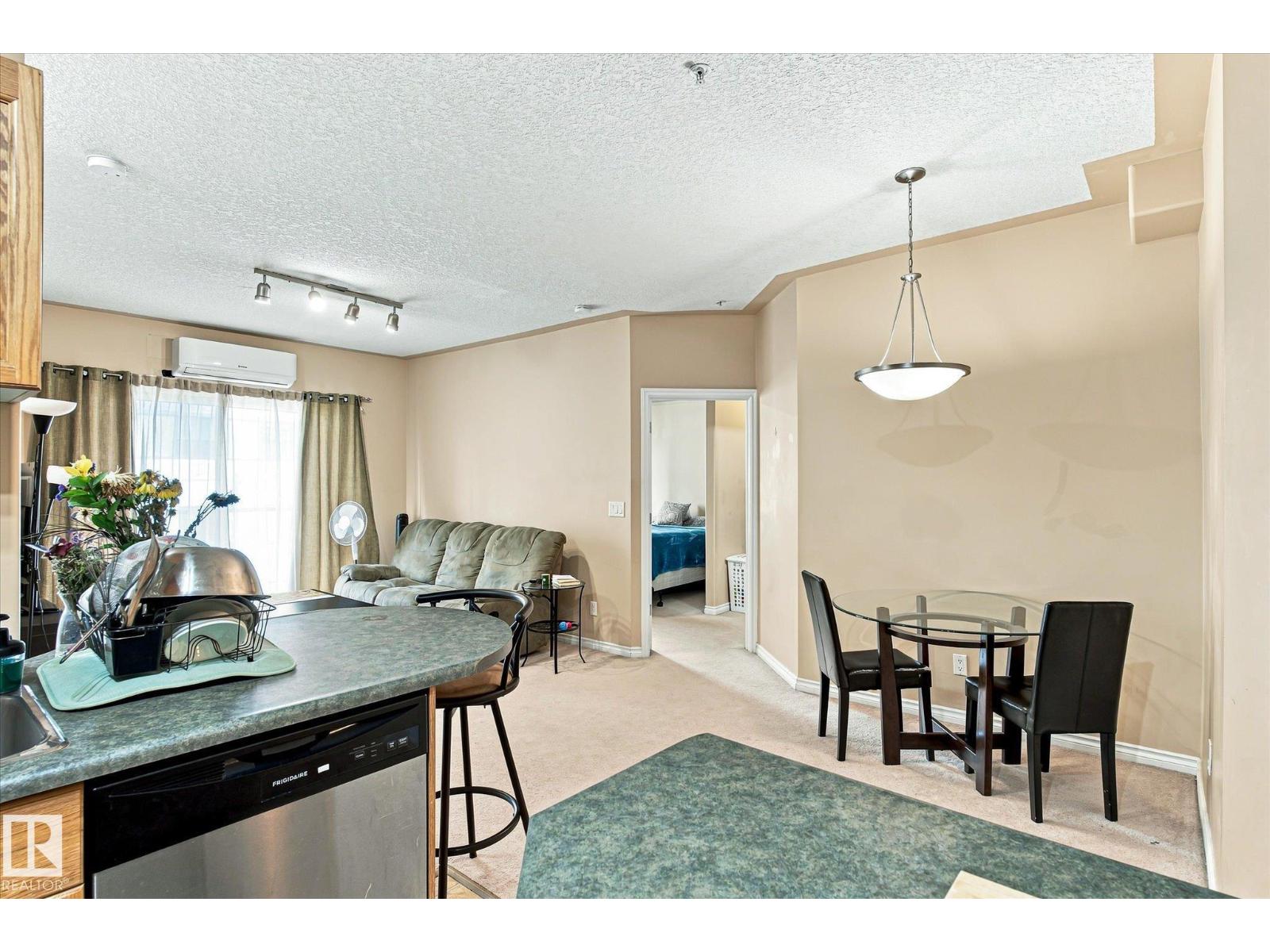 #403 10046 110 ST NW - Image 13