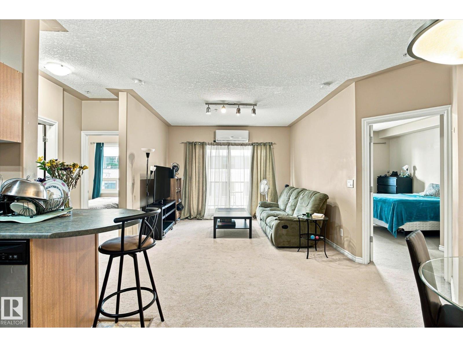 #403 10046 110 ST NW - Image 16