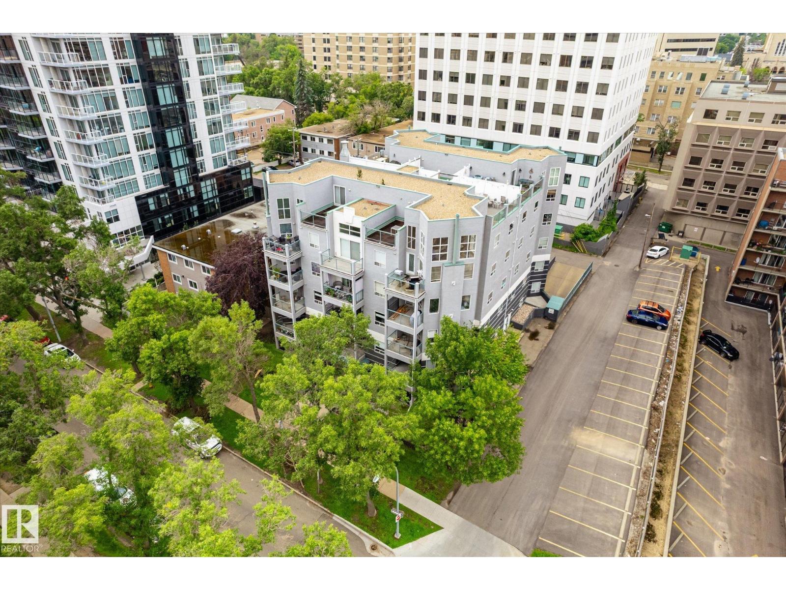 #403 10046 110 ST NW - 43