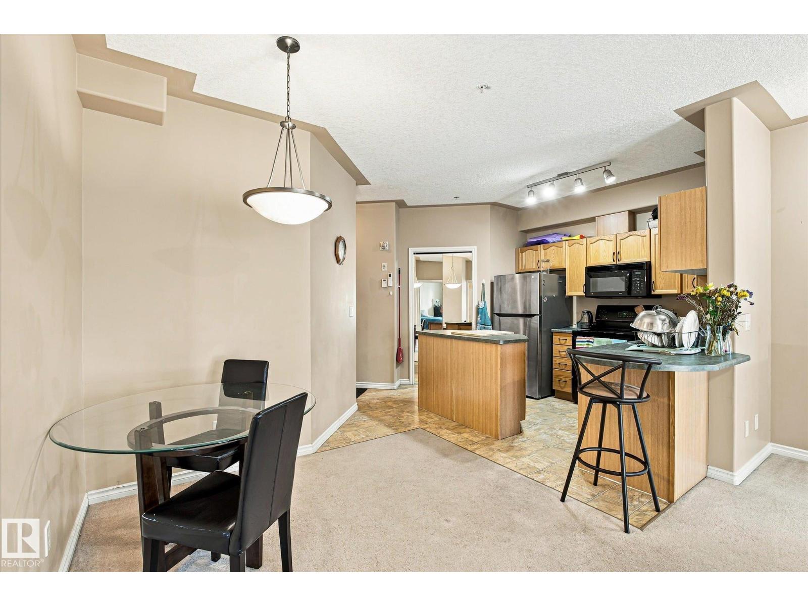 #403 10046 110 ST NW - Image 8