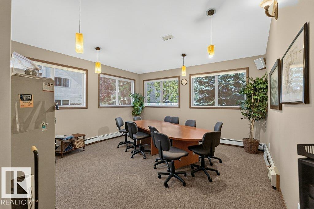 #411 8922 156 ST NW - Image 43