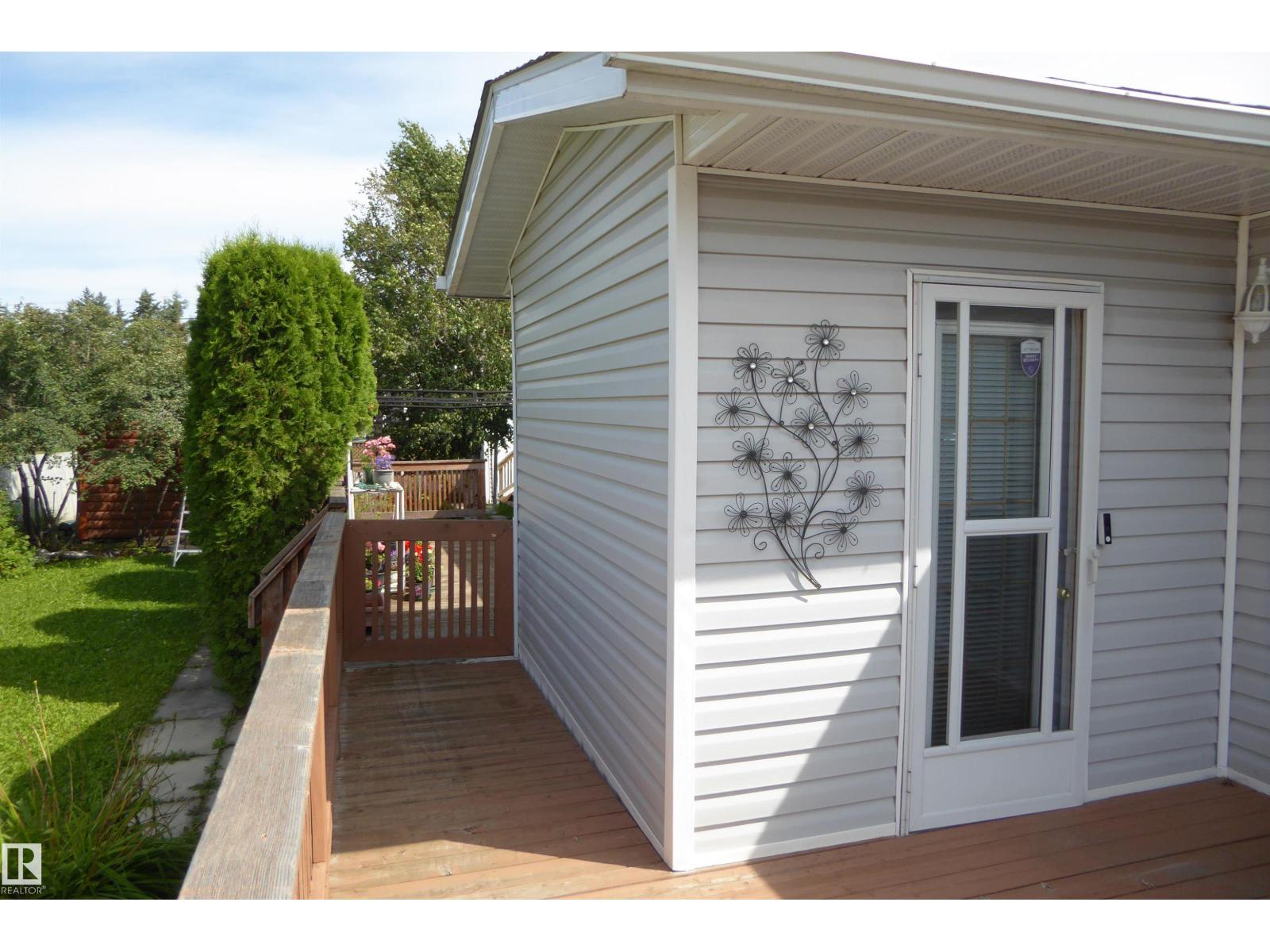 14 305 Calahoo RD - 1