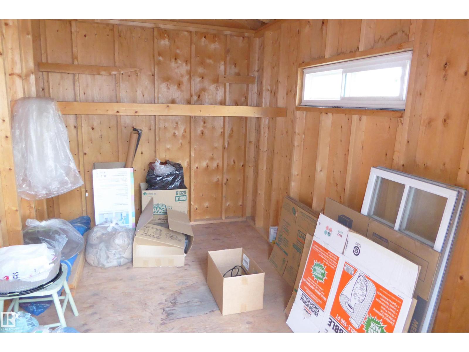 14 305 Calahoo RD - 35