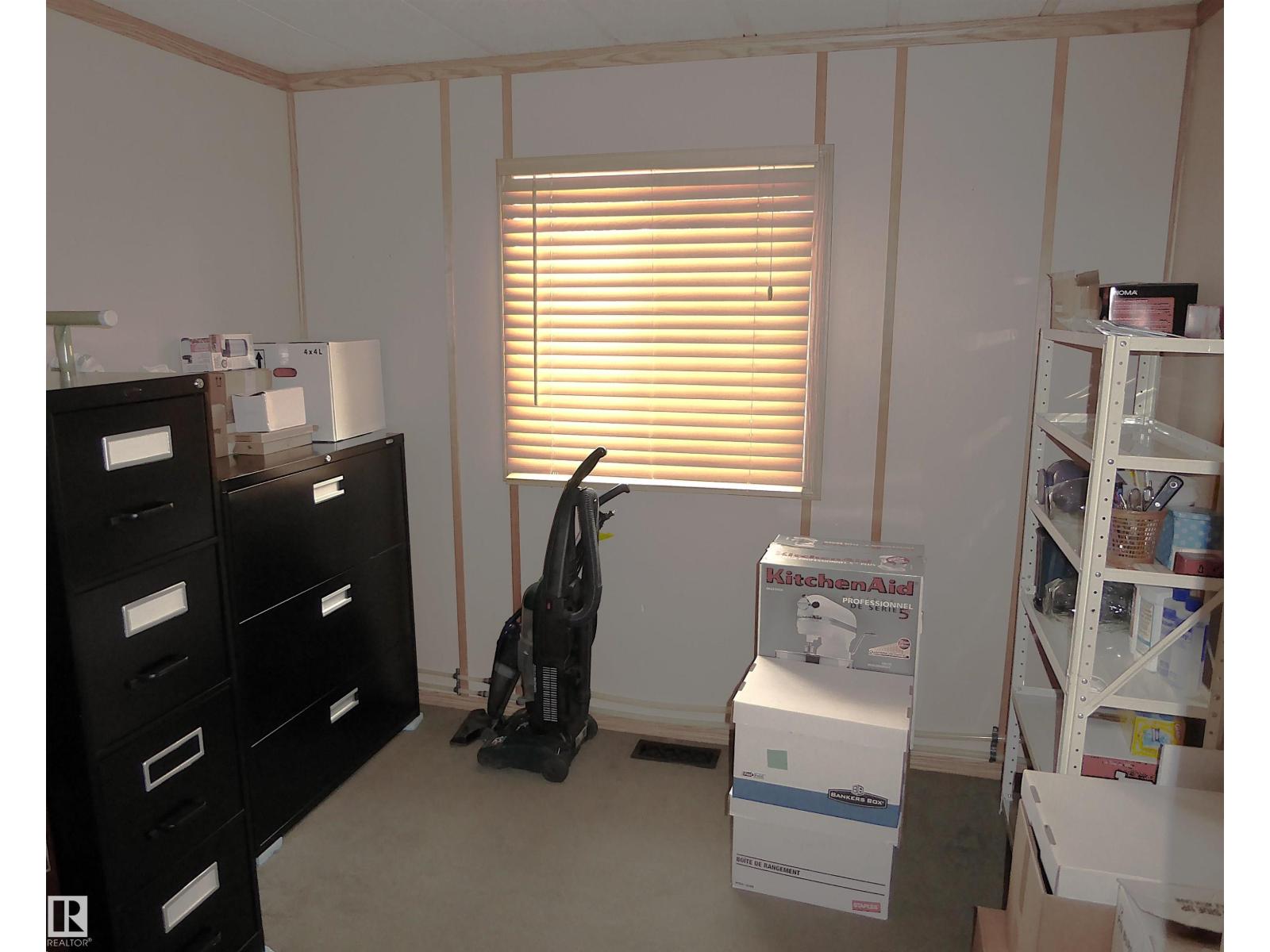 14 305 Calahoo RD - Image 17