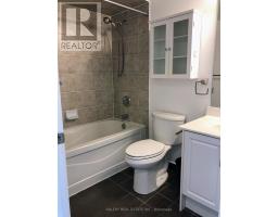 907 - 18 Harding Boulevard, Richmond Hill, ON L4C0T3 Photo 14