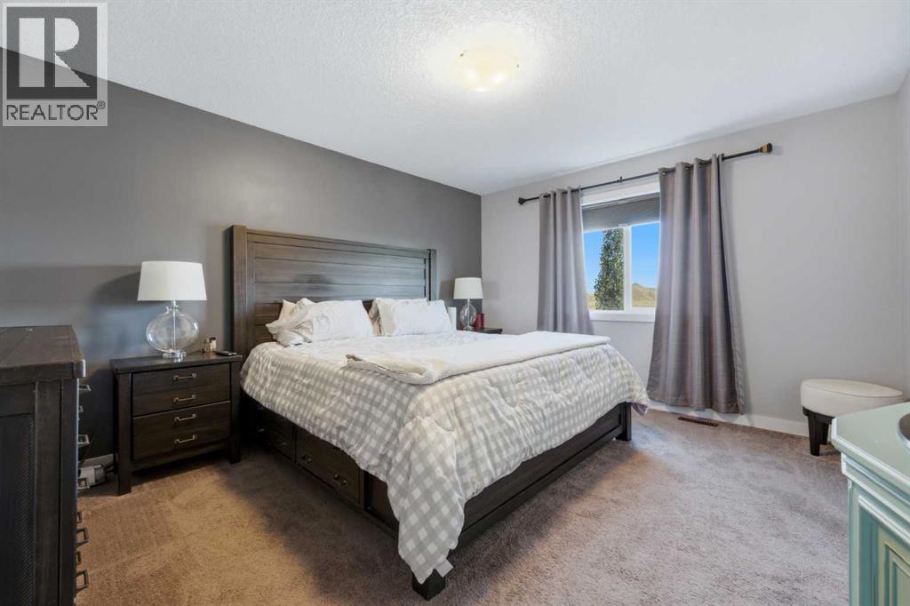 406 River Heights Crescent - Image 14