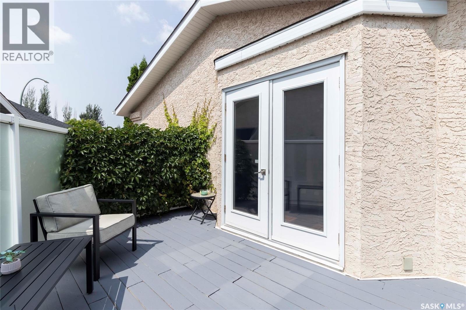 439 Fairbrother COURT - 43