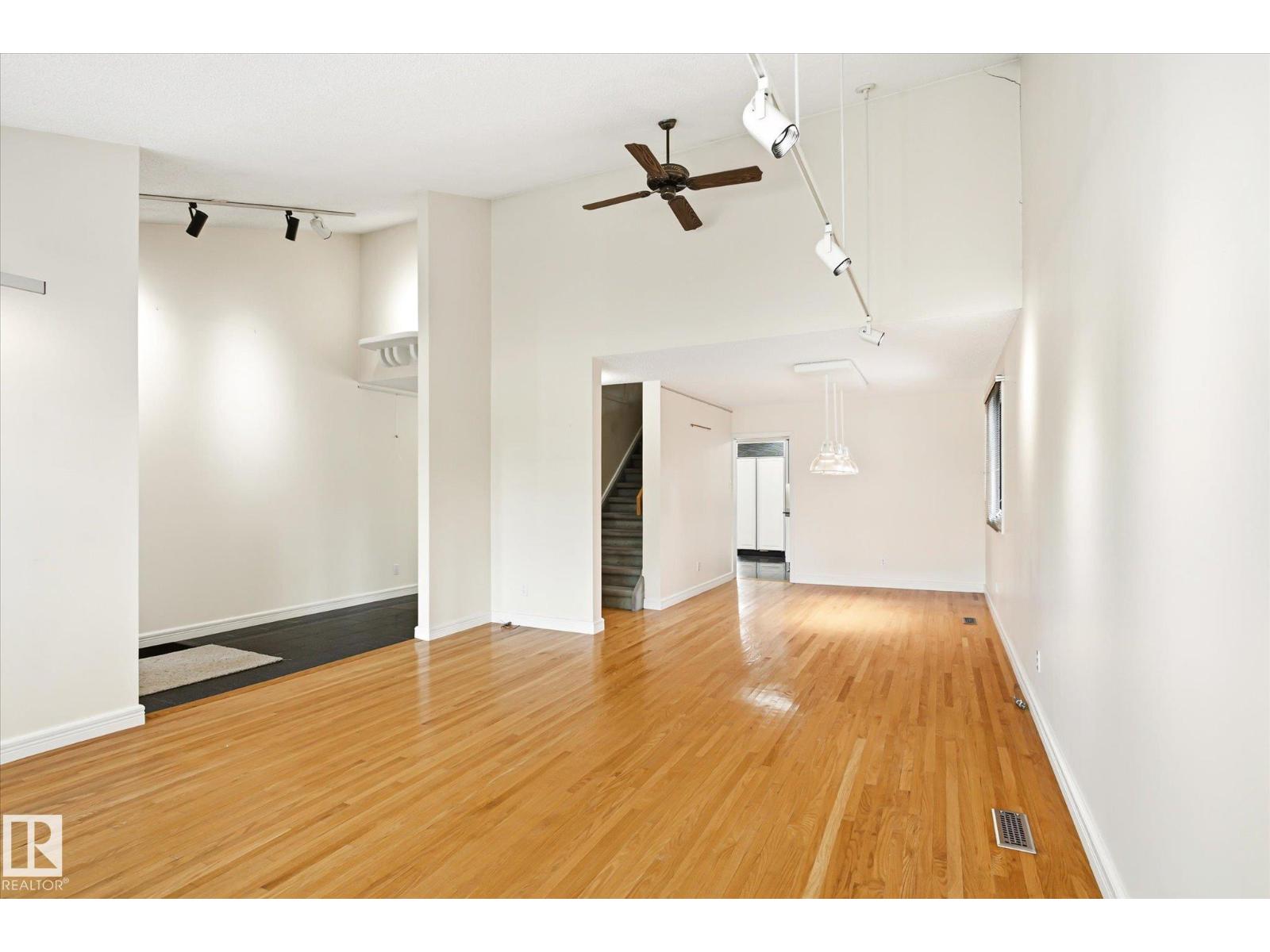 241 GREENOCH CR NW - 10