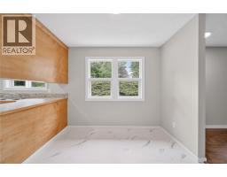 2731 Okanagan Avenue Ne, Salmon Arm, BC V1E2T1 Photo 15