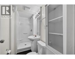 2731 Okanagan Avenue Ne, Salmon Arm, BC V1E2T1 Photo 53