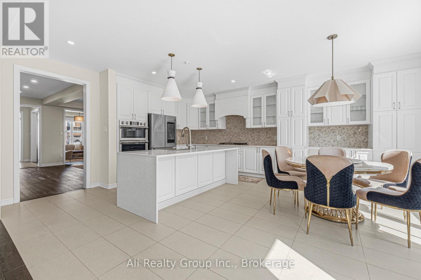 38 MUDMINNOW CRESCENT - 4