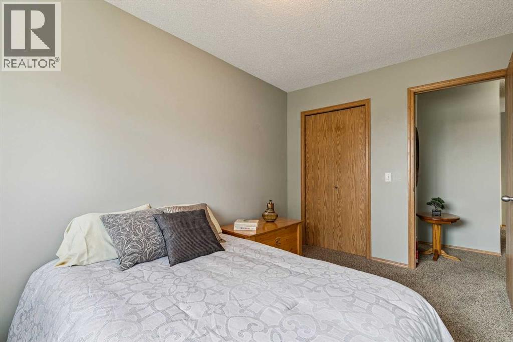 148 Everstone Drive SW - 19