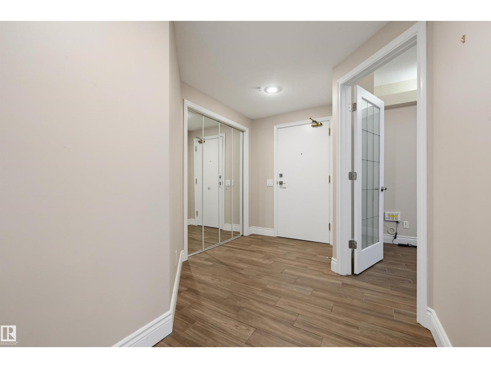 #108 11650 79 AV NW - Image 16