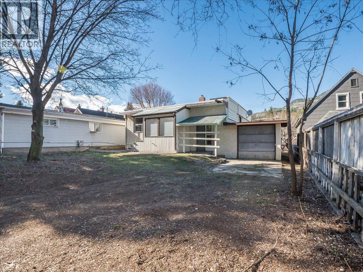 2172 Second Avenue - 4