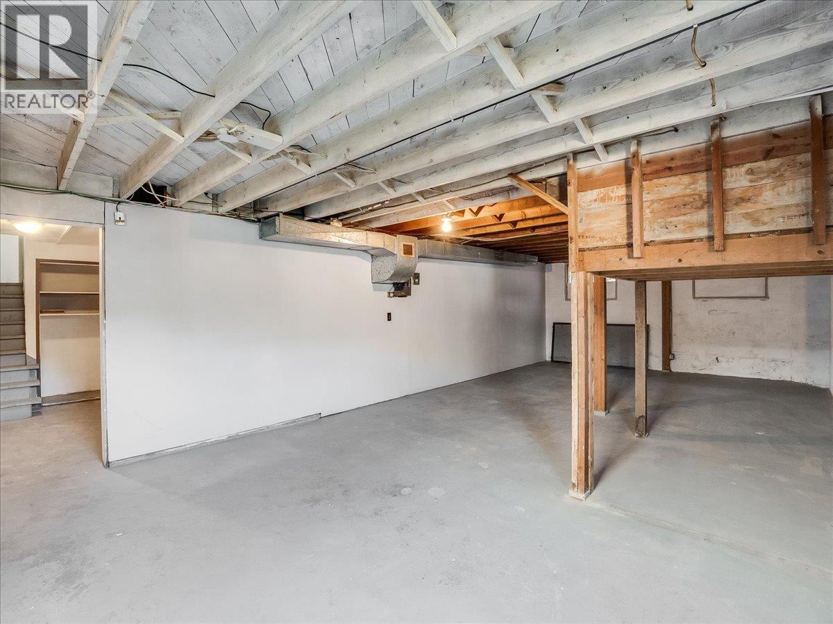 2172 Second Avenue - Image 26