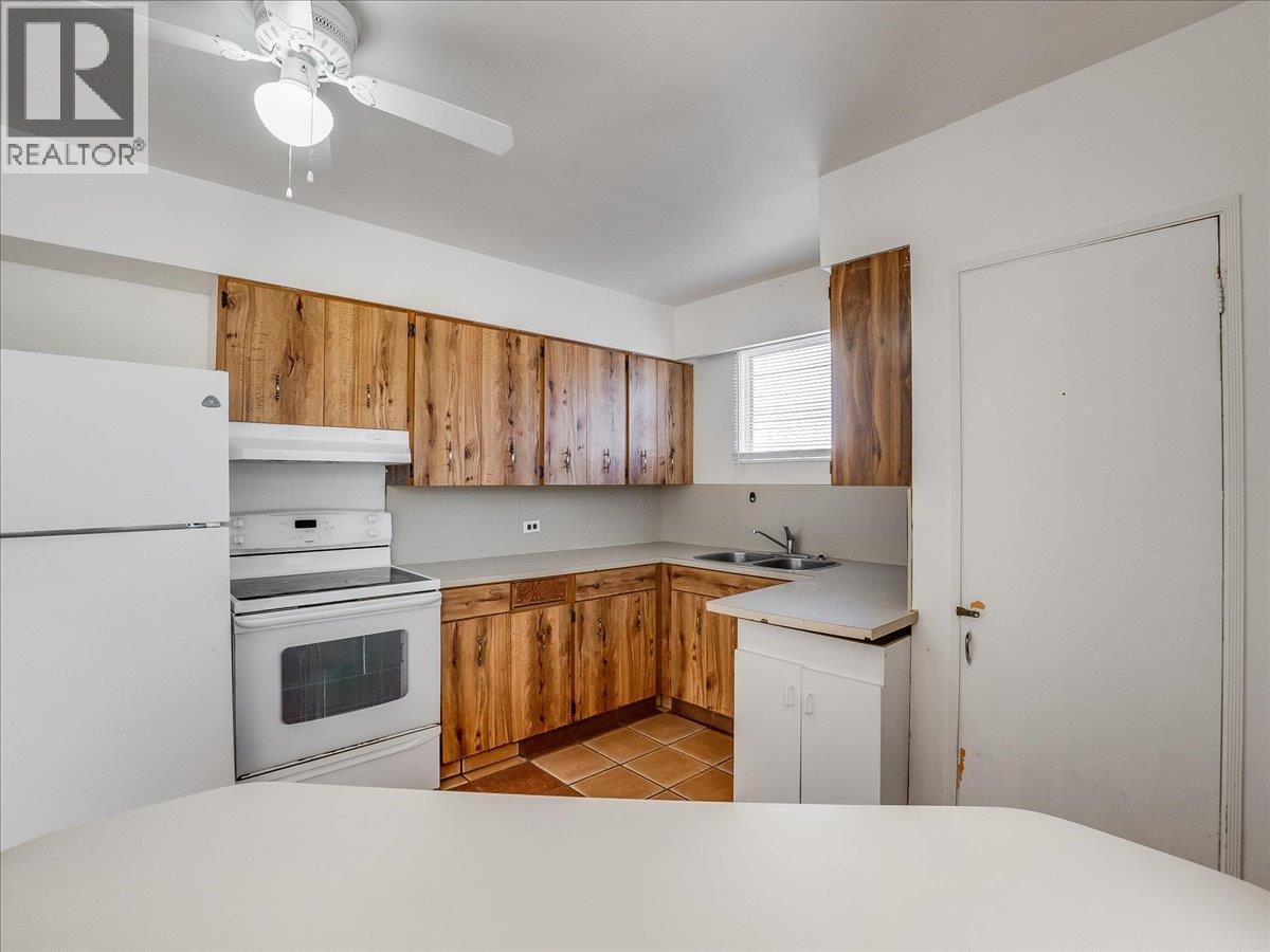2172 Second Avenue - Image 15