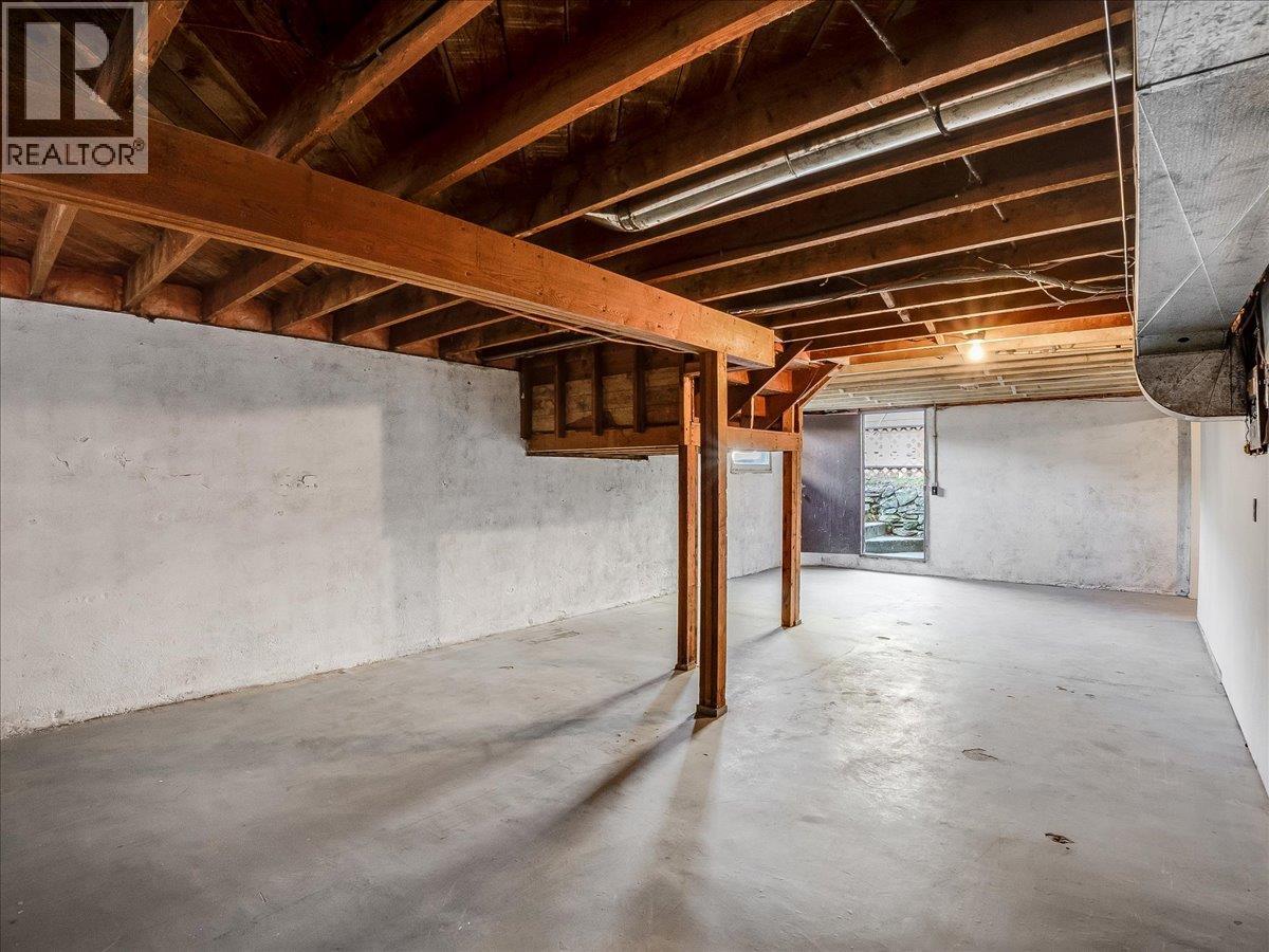 2172 Second Avenue - Image 28