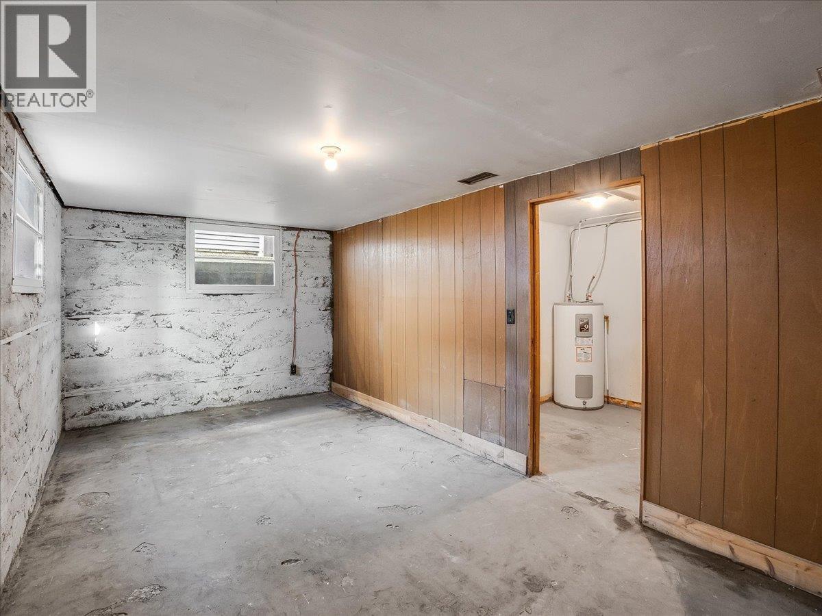 2172 Second Avenue - Image 29