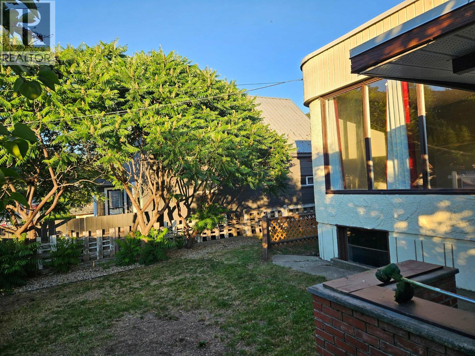 2172 Second Avenue - 2