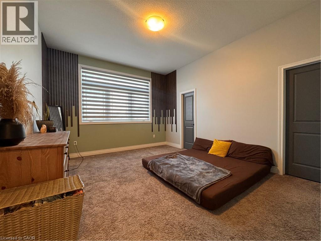 84 LASBY Lane — photo 3