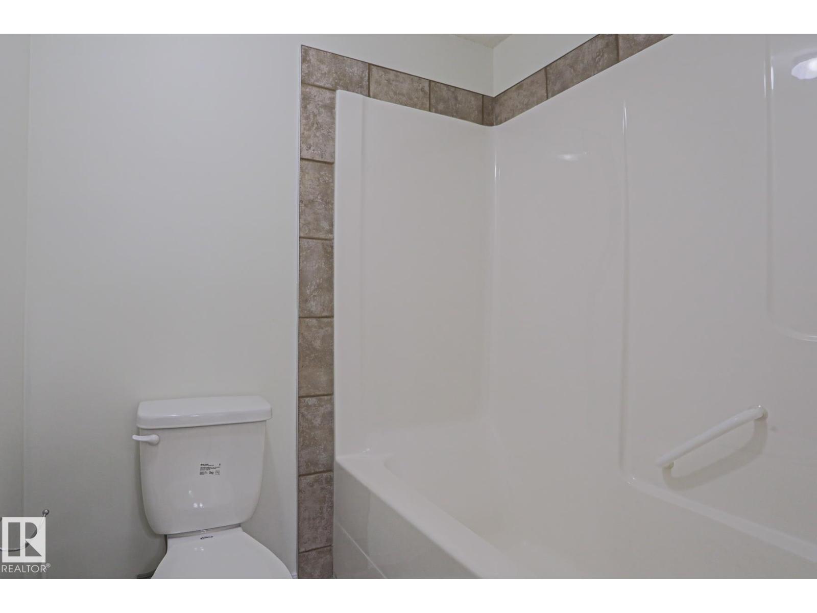#131 11260 153 AV NW - 17
