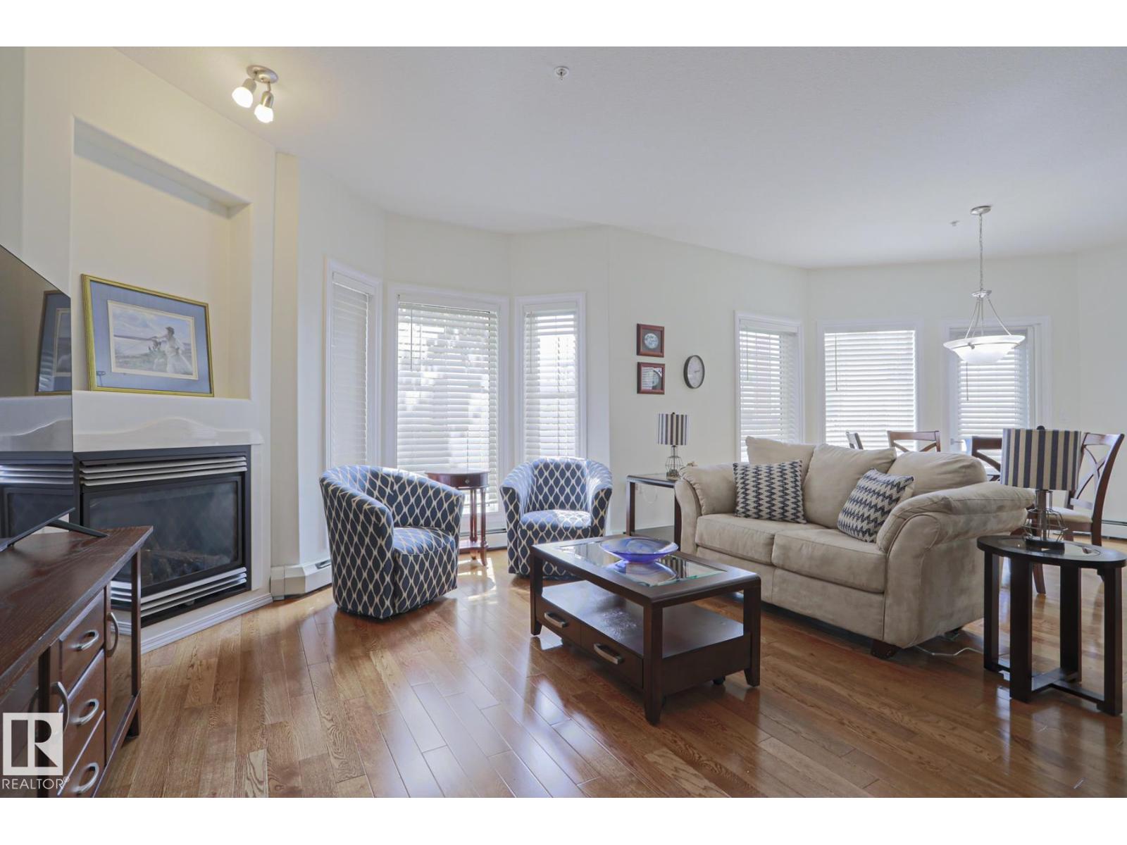 #131 11260 153 AV NW - Image 4