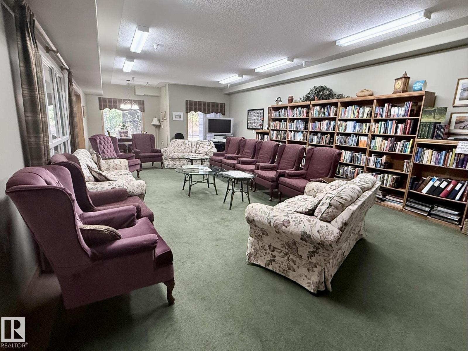 #131 11260 153 AV NW - Image 32