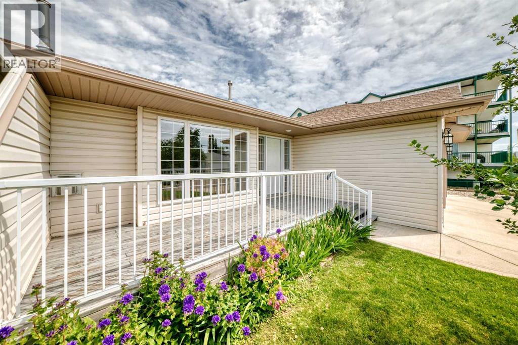 4405 48 Street - 44