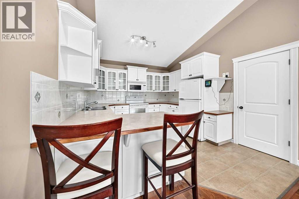 4405 48 Street - 7