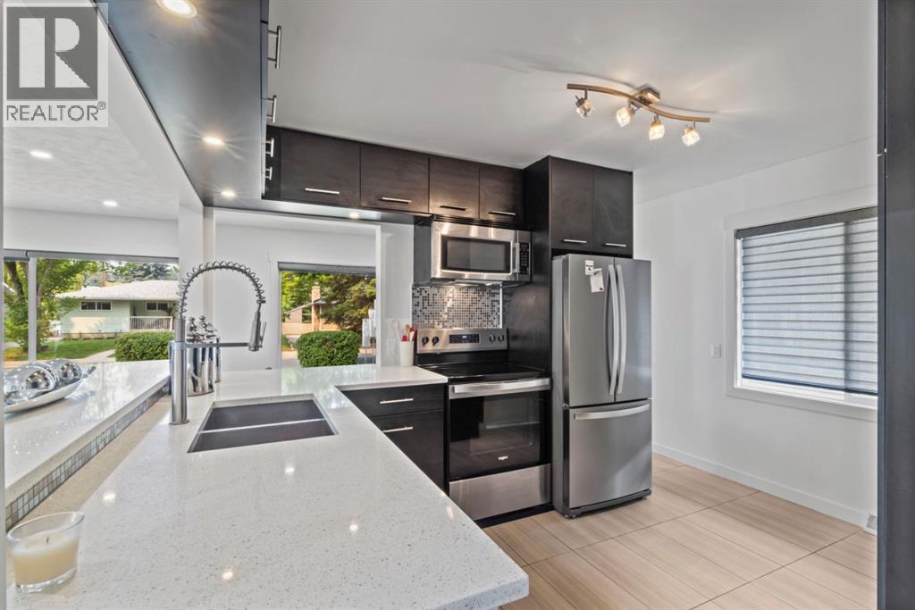 38 Westwood Drive SW - Image 11