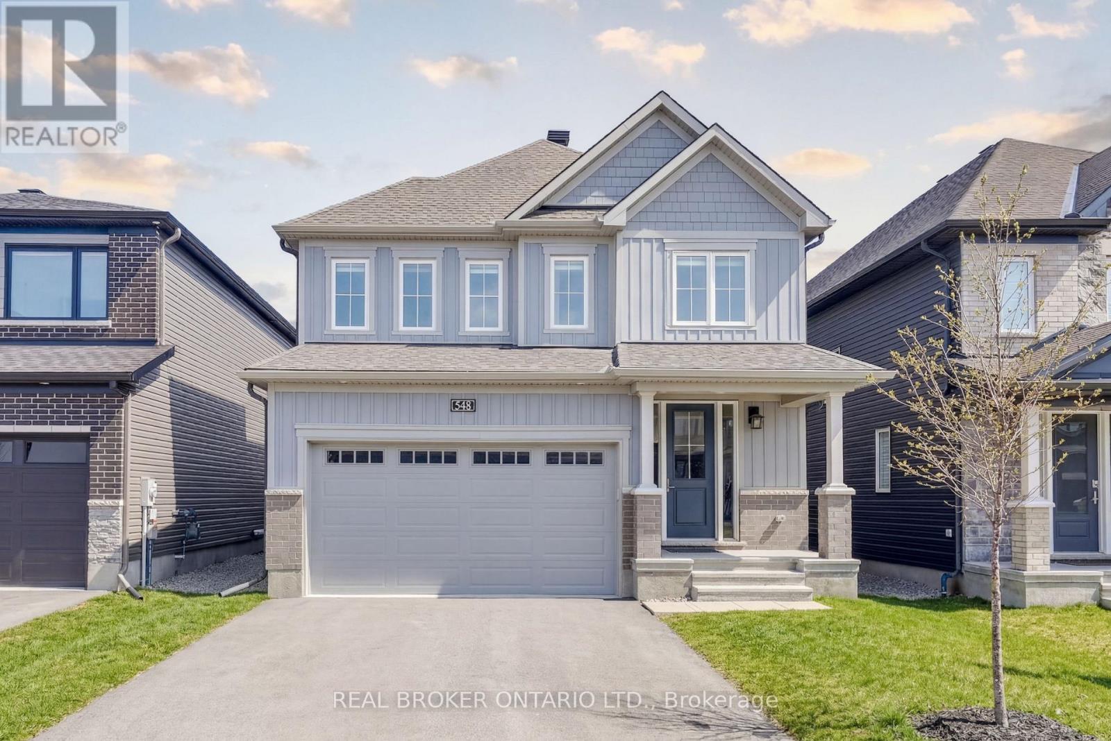 Minto \"Sugarplum\" model offering nearly 2,500 SqFt