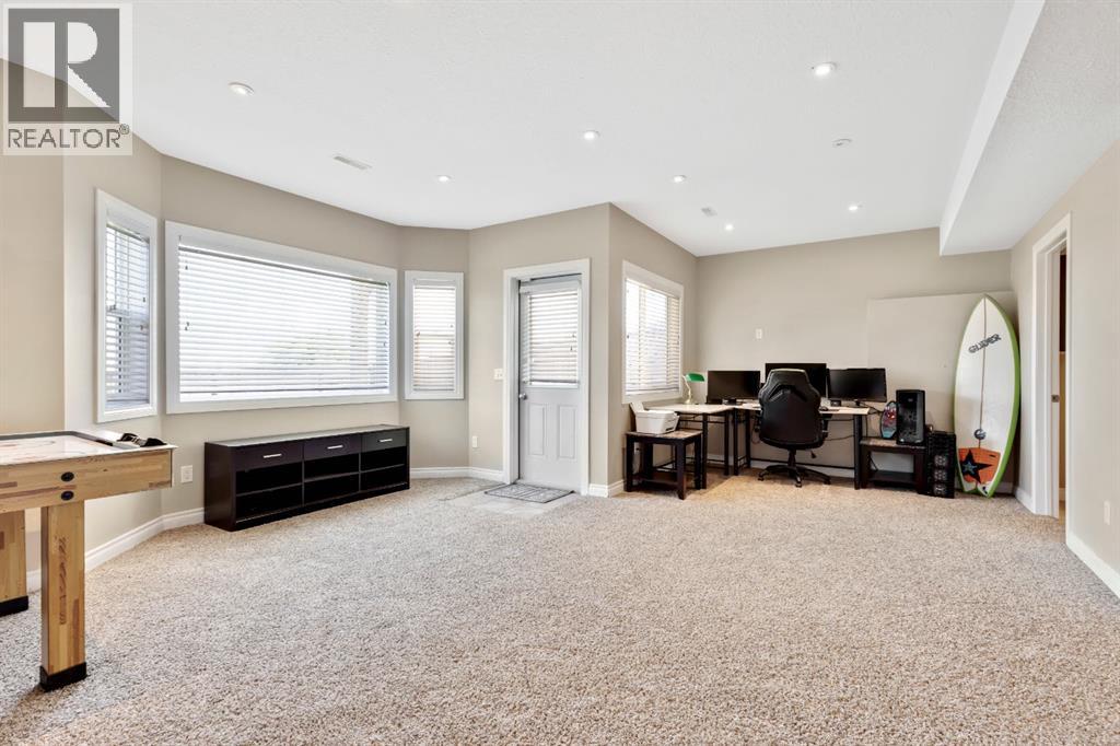 148 Hillcrest Boulevard - 27
