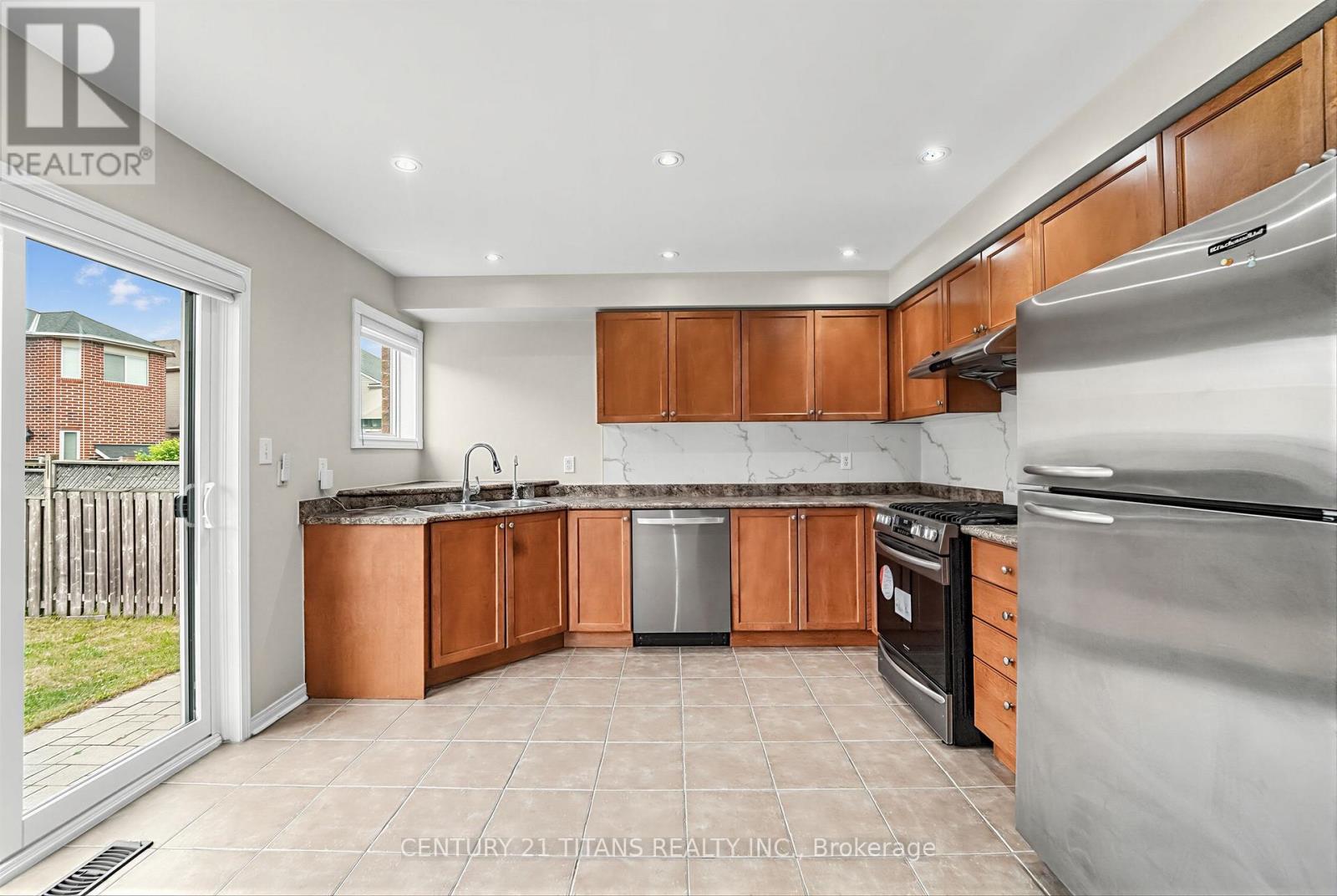 94 GREENHALF DRIVE - 16