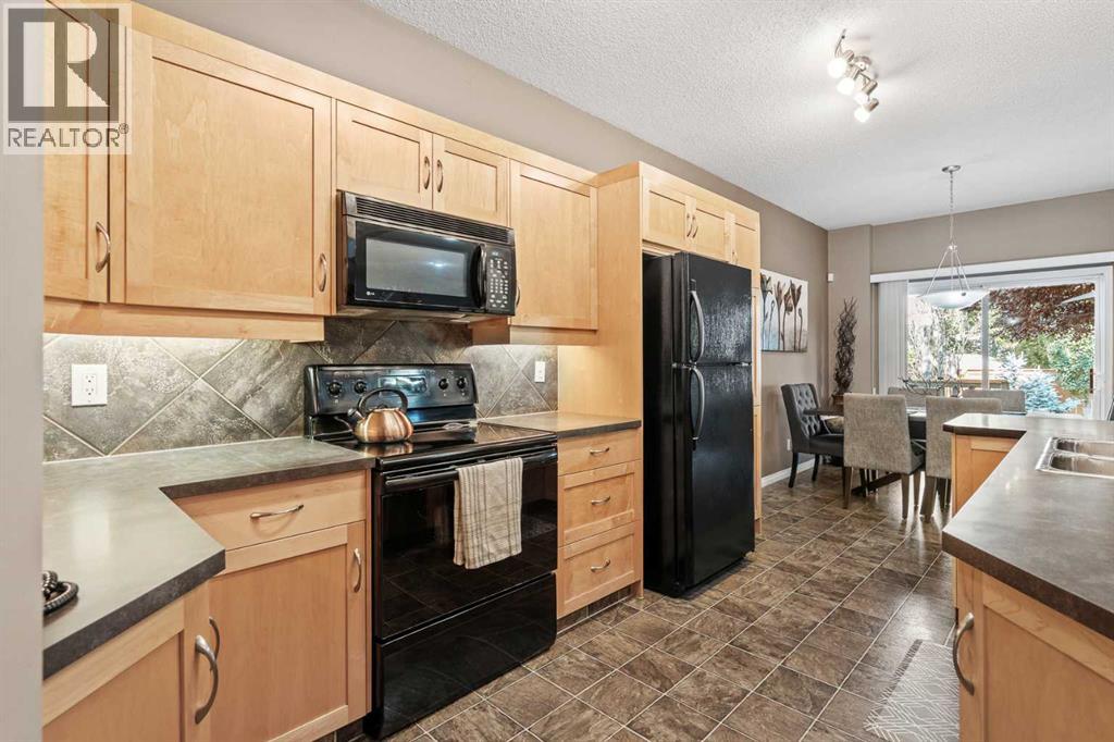 52 Copperfield Close SE - Image 6