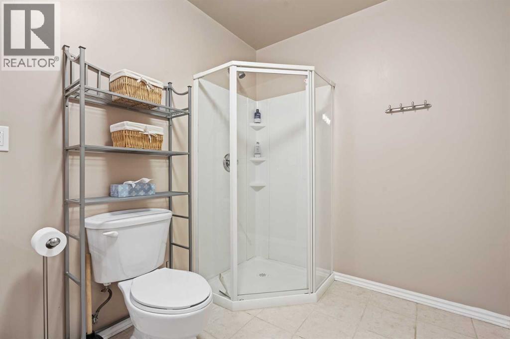 52 Copperfield Close SE - Image 31