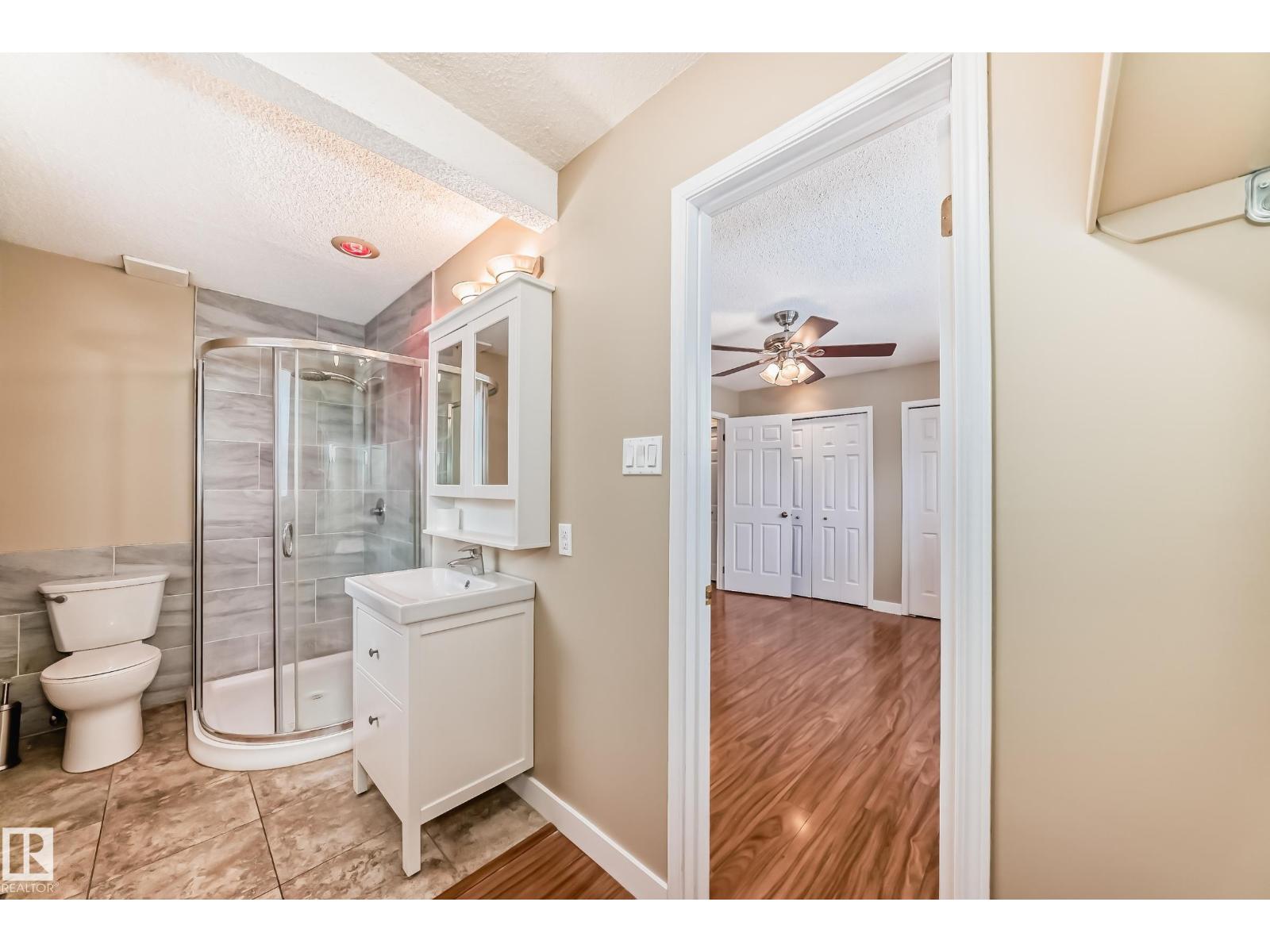 38 Lancaster CR - Image 24