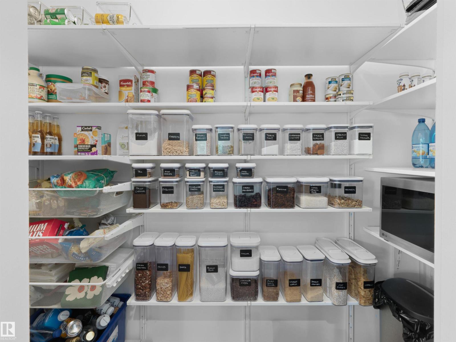 8011 110 ST NW - 15