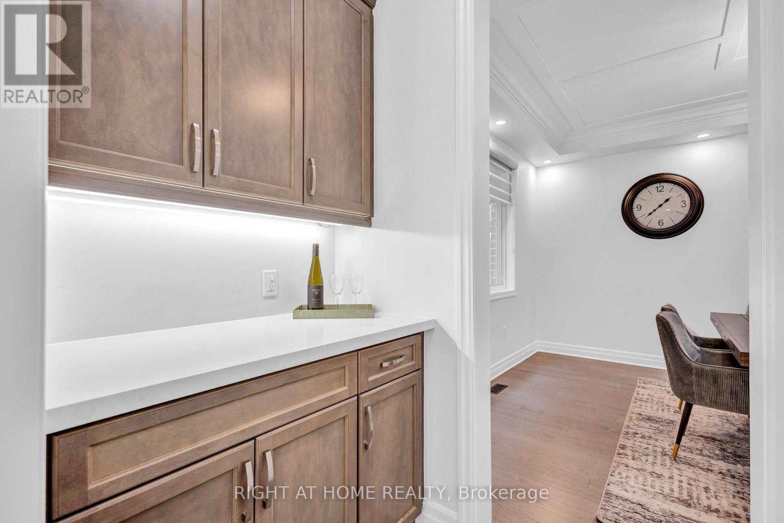 866 MAGNOLIA TERRACE - 21