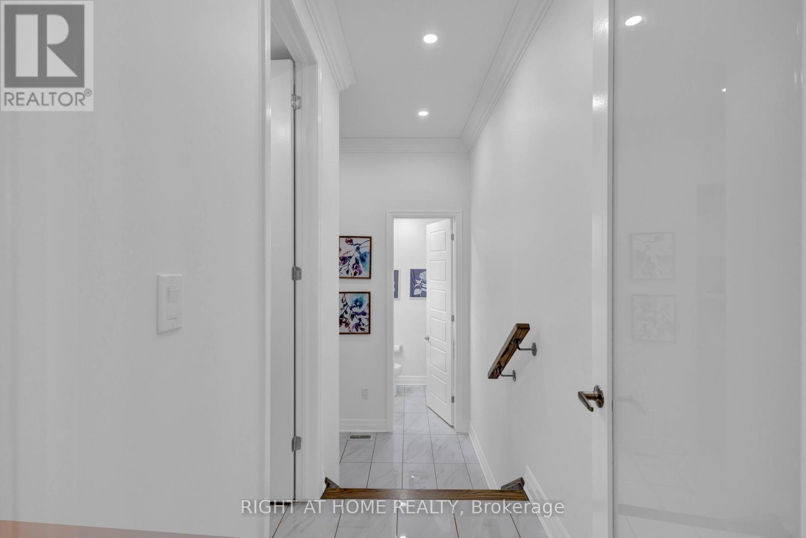 866 MAGNOLIA TERRACE - 22