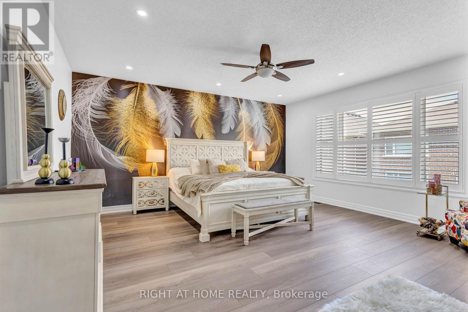 866 MAGNOLIA TERRACE - 28